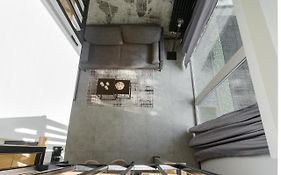 City Break P&O Apartments Olbrachta - Wola